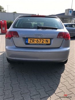 Audi A3 - 2.0 tfsi s-line - 1