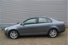 Volkswagen Jetta - 1.4 TSI Trendline AIRCO ELEK.RAMEN TREKHAAK + INRUIL MOGELIJK