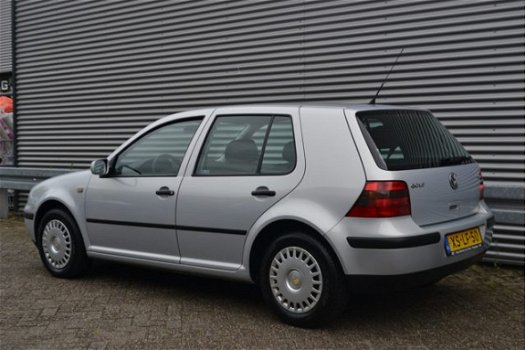 Volkswagen Golf - 1.6 Comfortline 5DRS. AIRCO CD + INRUIL MOGELIJK - 1