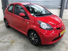 Toyota Aygo - 1.0-12V AIRCO 5drs koppeling nieuw elec pakket