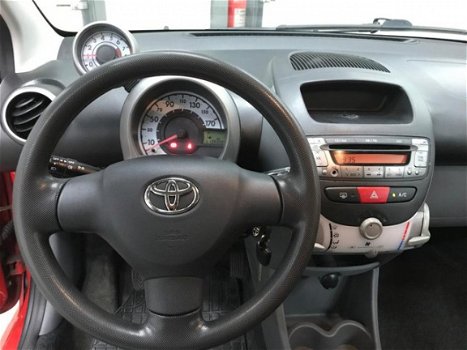 Toyota Aygo - 1.0-12V AIRCO 5drs koppeling nieuw elec pakket - 1