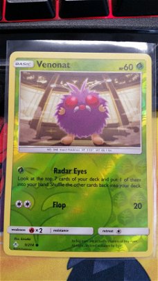 Venonat  9/214 (reverse) sm Unbroken Bonds