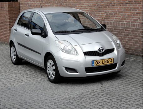 Toyota Yaris - 1.3 16V VVT-I DYNAMIC airco cruise cont - 1