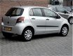 Toyota Yaris - 1.3 16V VVT-I DYNAMIC airco cruise cont - 1 - Thumbnail