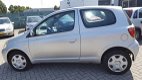 Toyota Yaris - 1.0 VVT-i Sol Nette en goed onderhouden Yaris - 1 - Thumbnail