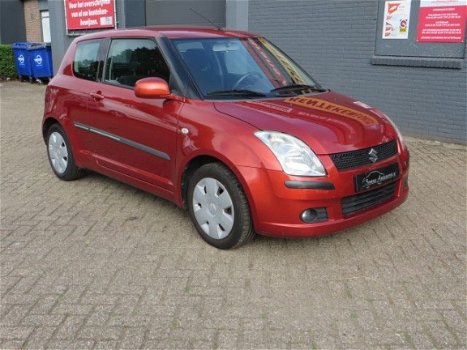 Suzuki Swift - 1.5 Comfort - 1