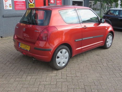 Suzuki Swift - 1.5 Comfort - 1