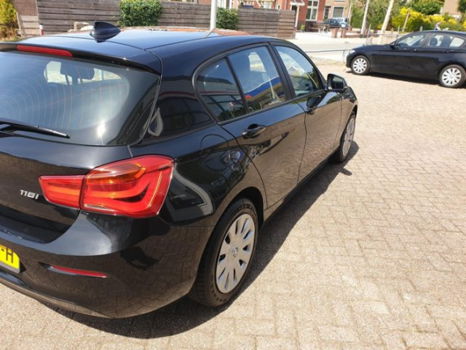 BMW 1-serie - 116i Essential - 1