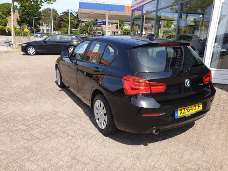 BMW 1-serie - 116i Essential - 1