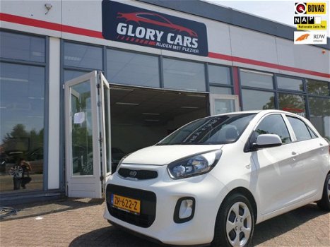 Kia Picanto - 1