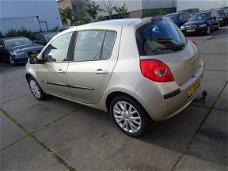 Renault Clio - 1.6-16V Dynamique S