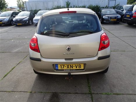 Renault Clio - 1.6-16V Dynamique S - 1