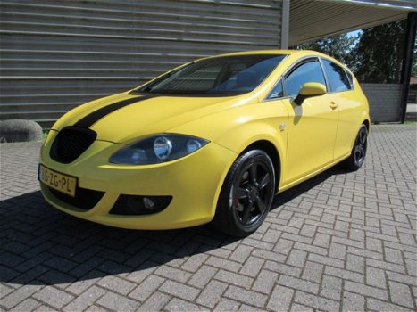 Seat Leon - 1.6 Sportstyle LPG G3 [airco, audio, 17``lmv, trekhaak, cruise ] - 1