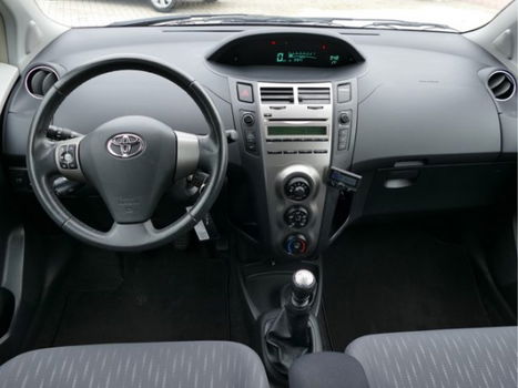 Toyota Yaris - 1.3 VVTi Aspiration - 1