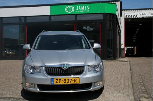 Skoda Superb Combi - 1.8 TSI Ambition Business Line DSG AUTOMAAT Vanaf €232, - pm - 1