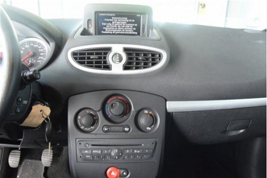Renault Clio - 1.2 Expression Airco Navigatie All in Prijs Inruil Mogelijk - 1
