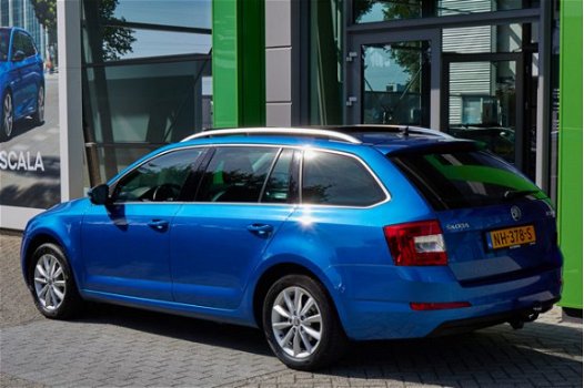 Skoda Octavia Combi - 1.0 TSI 115 pk Ambition Business DSG-automaat | navigatie | panoramadak | clim - 1