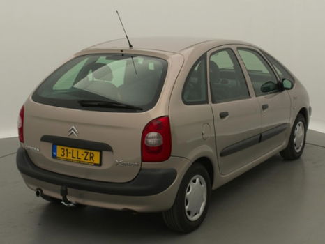 Citroën Xsara Picasso - 1.8i-16V Différence / werkende airco / trekhaak - 1