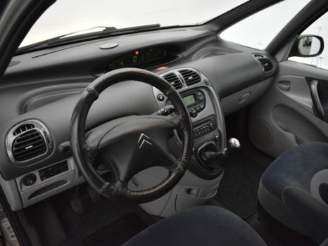 Citroën Xsara Picasso - 1.8i-16V Différence / werkende airco / trekhaak - 1