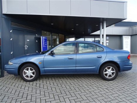 Chevrolet Alero - USA 2.4 Aut. SA - 1