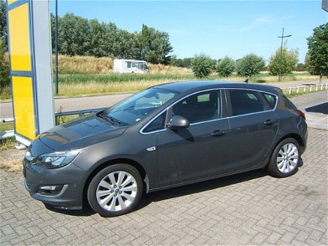 Opel Astra - 1.4 Turbo Ecotec 140pk Cosmo - 1