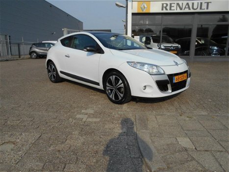 Renault Mégane - 2.0 16V 140pk CVT Bose - 1