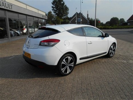 Renault Mégane - 2.0 16V 140pk CVT Bose - 1