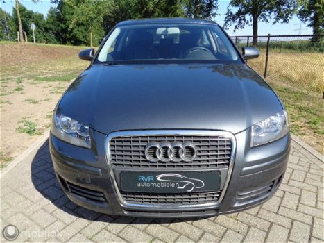 Audi A3 - 1.9 TDI CLIMA/NAVI/CRUISE/143000KM - 1