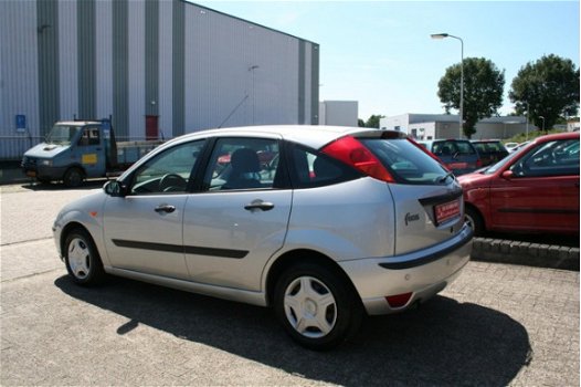 Ford Focus - 1.6-16V Cool Edition automaat, airco - 1