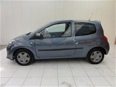 Renault Twingo - 1.2-16V 75 pk Collection | Airco | AUX | Parrot