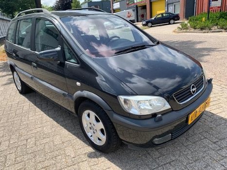 Opel Zafira - 1.6-16V Elegance , zeer nette auto / stoelverwarming / 7 personen / apk 2020 / - 1