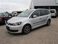 Volkswagen Touran - 1.6 TDI Trendline BlueMotion Met ECC/Navigatie/PDC