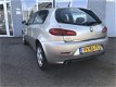 Alfa Romeo 147 - 1.6 TS Distinctive AIRCO & NIEUW APK - 1 - Thumbnail