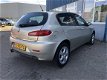 Alfa Romeo 147 - 1.6 TS Distinctive AIRCO & NIEUW APK - 1 - Thumbnail