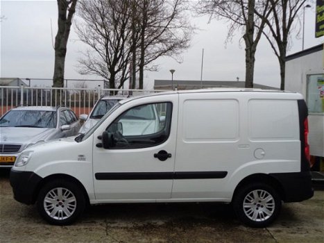 Fiat Doblò Cargo - 1.3 Multijet met zijdeur 142718km - 1