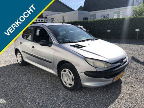 Peugeot 206 - 1.4 XR NAVI - 1