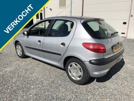 Peugeot 206 - 1.4 XR NAVI - 1