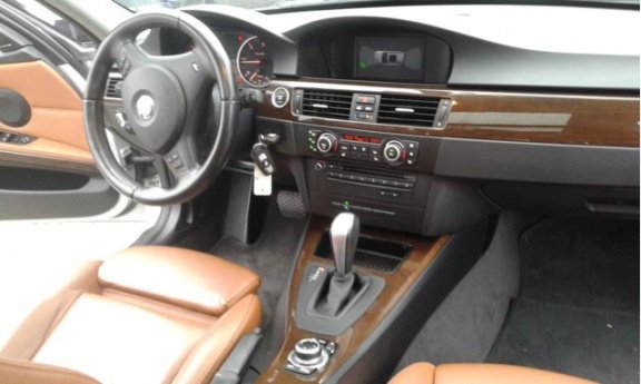 BMW 3-serie Touring - 320d Efficient Dynamics Edition Luxury Line Full Optie-Navigatie full Climate - 1