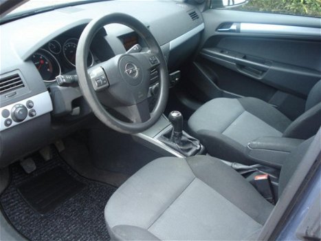 Opel Astra Wagon - 1.9 CDTi Edition airco nieuw apk - 1