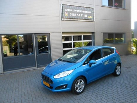 Ford Fiesta - 1.0 80PK TITANIUM - 1