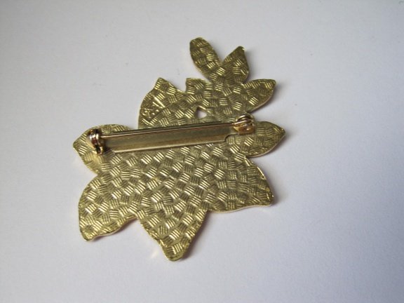 Broche Fish cloisonné emaille oranje bloem 5.1x3.8 cm - Afbeelding 4