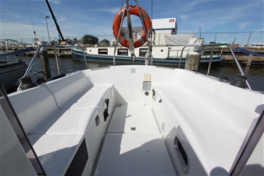 Sunhorse 25 Custom - 6