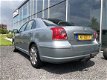 Toyota Avensis - 2.0 D-4D Luna Business Lesauto, dubb. bed - 1 - Thumbnail