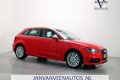 Audi A3 Sportback - 1.4 e-tron PHEV Attraction Pro Line plus S-Tronic LED Navigatie Climate Control - 1 - Thumbnail