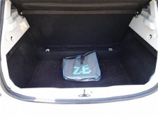 Renault Zoe - Q210 Zen Quickcharge 22 kWh (ex Accu), Achteruitrijcamera