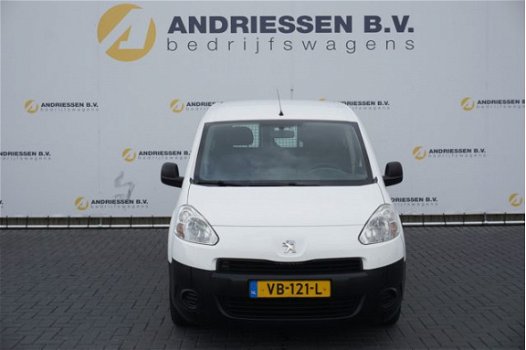 Peugeot Partner - van 4.350, -- voor 4.023, -- Netto/Excl. BTW - 1