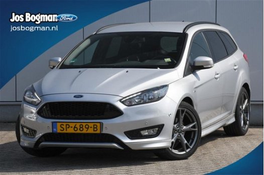 Ford Focus - 1.0 EcoBoost 125pk ST Line | NAVI | PARK ASSIST | PRIVACY GLASS - 1