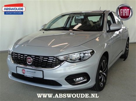 Fiat Tipo. - 1.4 95PK Lounge, Lage KM's, *Actieprijs - 1