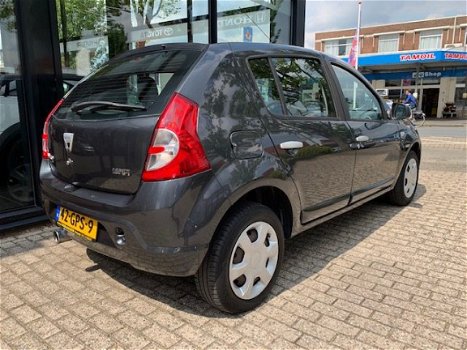 Dacia Sandero - 1.6 MPI 90 Lauréate - 1