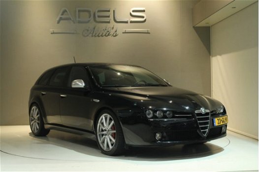 Alfa Romeo 159 Sportwagon - 2.2 JTS TI Leder Xenon Trekhaak DistributieKetting V.V - 1